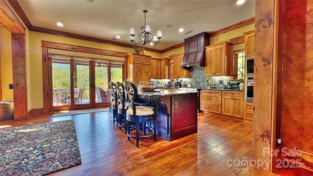 538 Chestertown Drive, Mill Spring, NC 28756