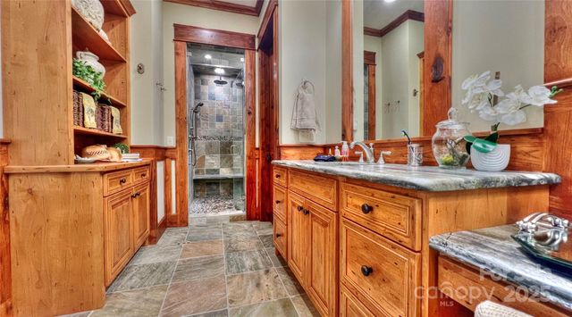 538 Chestertown Drive, Mill Spring, NC 28756