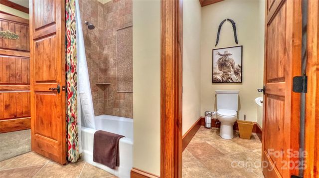 538 Chestertown Drive, Mill Spring, NC 28756
