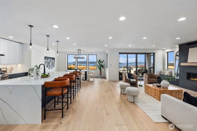 5301 N Commercial Street, Ruston, WA 98407