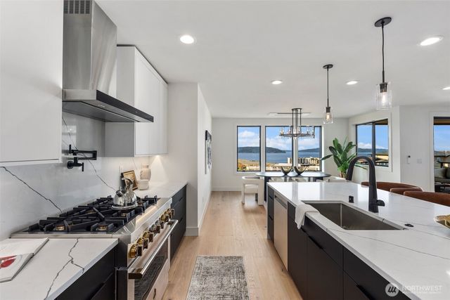 5301 N Commercial Street, Ruston, WA 98407