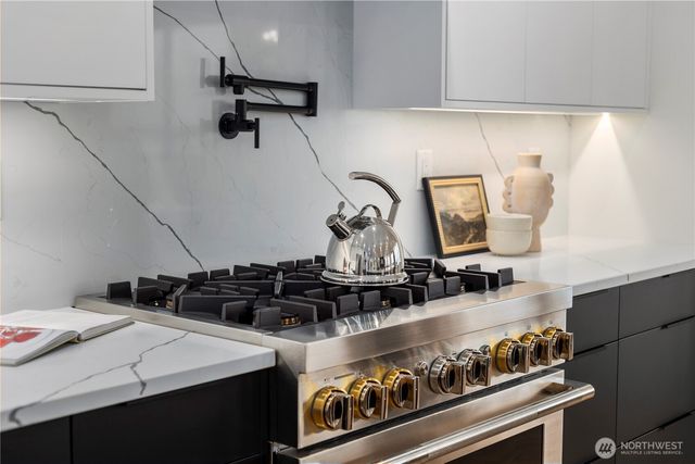 5301 N Commercial Street, Ruston, WA 98407