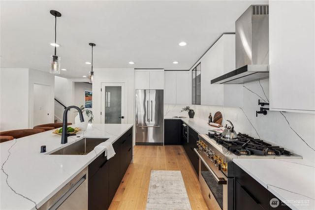 5301 N Commercial Street, Ruston, WA 98407