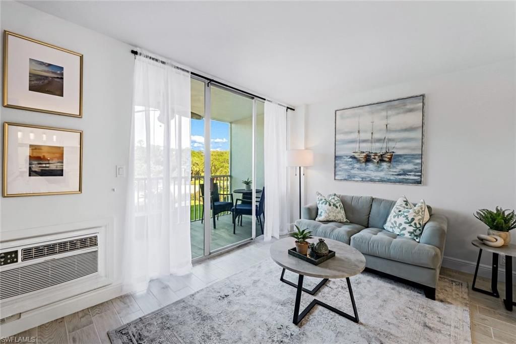 5 Bluebill AVE 205, NAPLES, FL 34108 — exterior