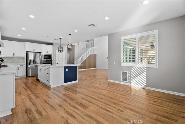 18786 Big Cedar, Canyon Country, CA 91387