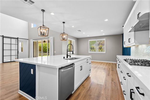 18786 Big Cedar, Canyon Country, CA 91387