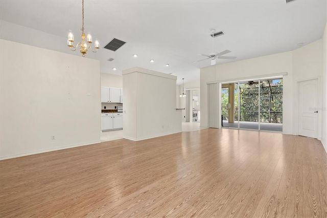 8412 WHISPERING WOODS COURT, Lakewood Ranch, FL 34202