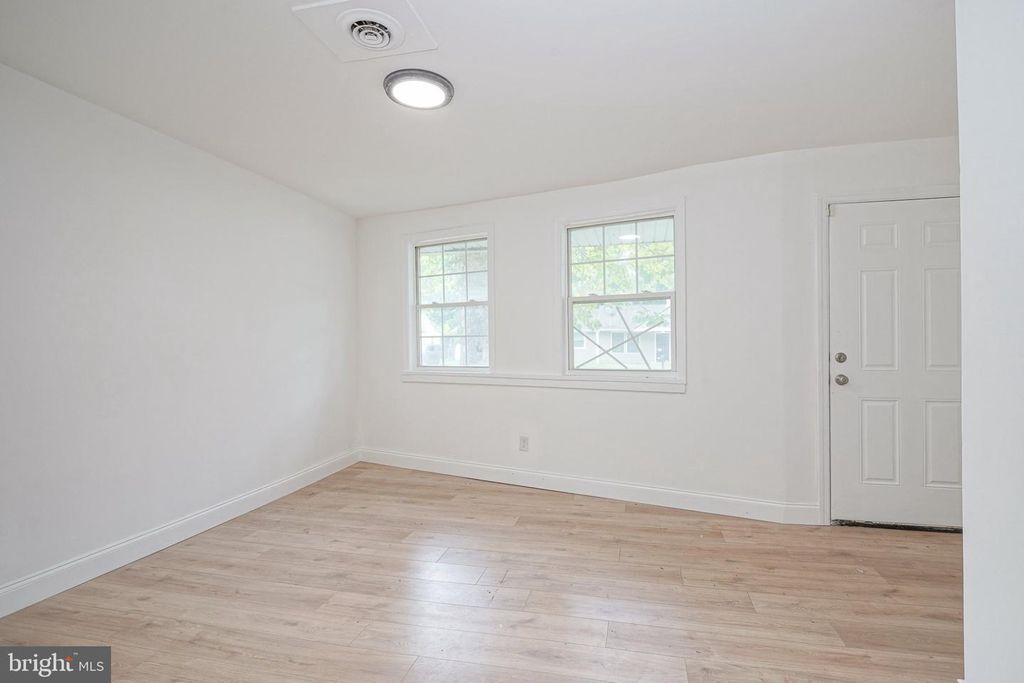 196 KINSLEY RD, PEMBERTON, NJ 08068 — photo 5