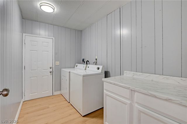 3430 Isle Royale Drive, Las Vegas, NV 89122