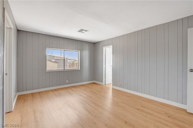 3430 Isle Royale Drive, Las Vegas, NV 89122