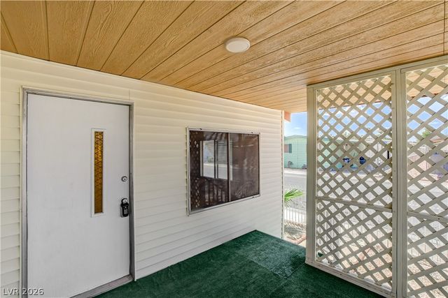 3430 Isle Royale Drive, Las Vegas, NV 89122