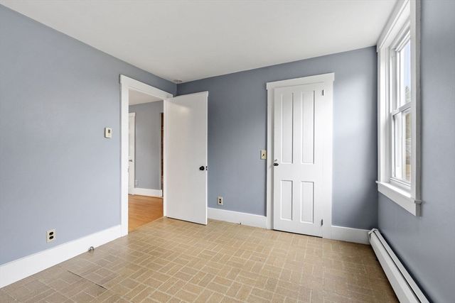 22 Old Turnpike Rd, Northfield, MA 01360