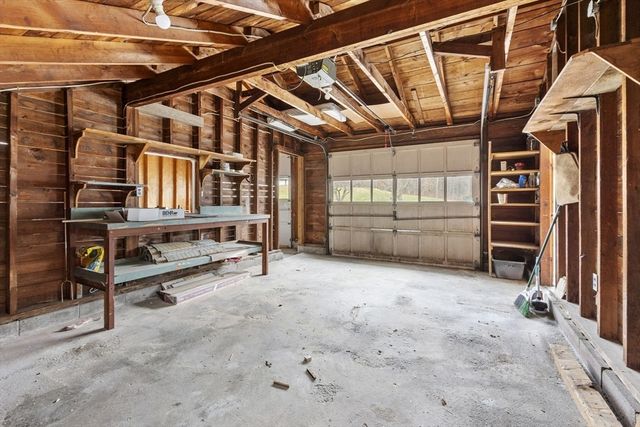 22 Old Turnpike Rd, Northfield, MA 01360