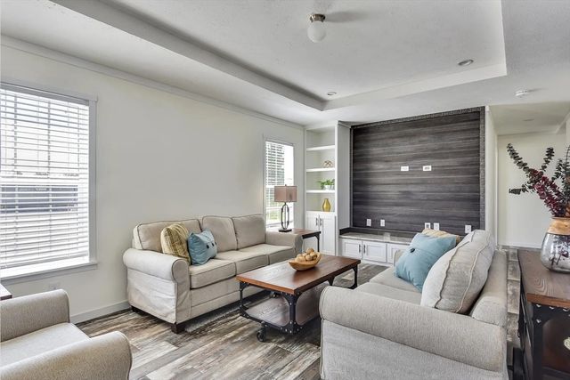 11 Annies Way, West Springfield, MA 01089