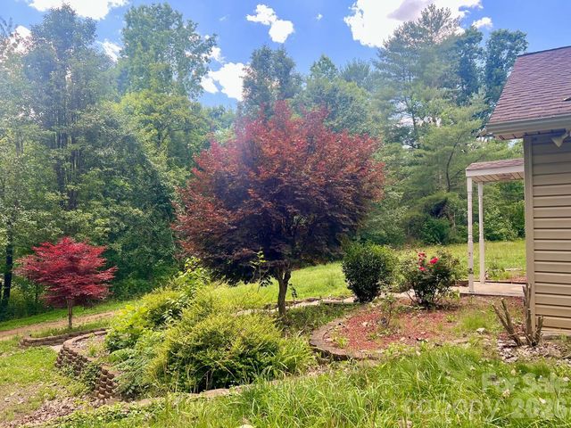 3840 Hide Away Hill, Morganton, NC 28655