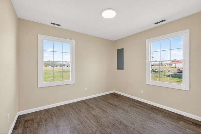 9 Chapman Lane, Fayetteville, TN 37334