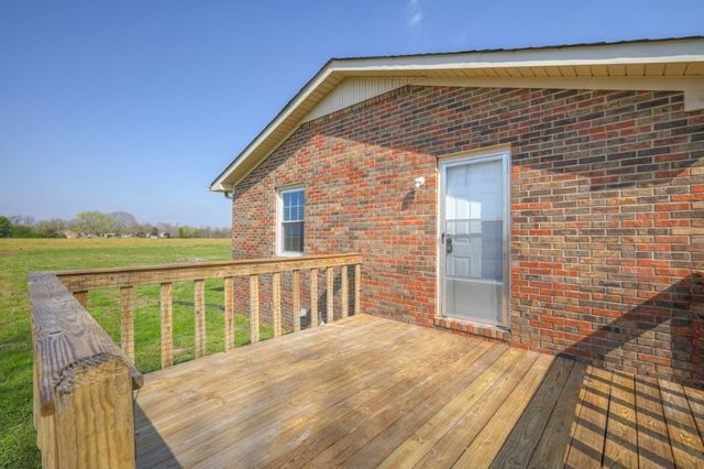 9 Chapman Lane, Fayetteville, TN 37334