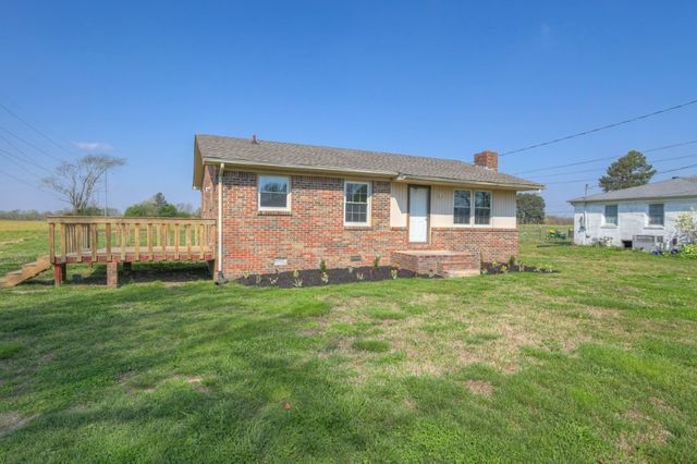 9 Chapman Lane, Fayetteville, TN 37334