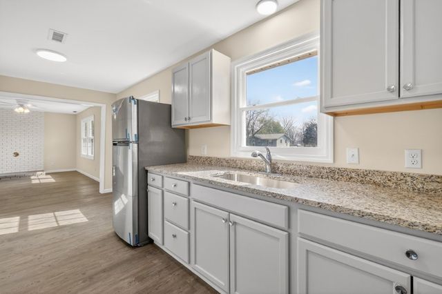 9 Chapman Lane, Fayetteville, TN 37334