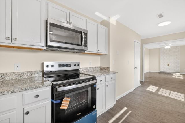 9 Chapman Lane, Fayetteville, TN 37334