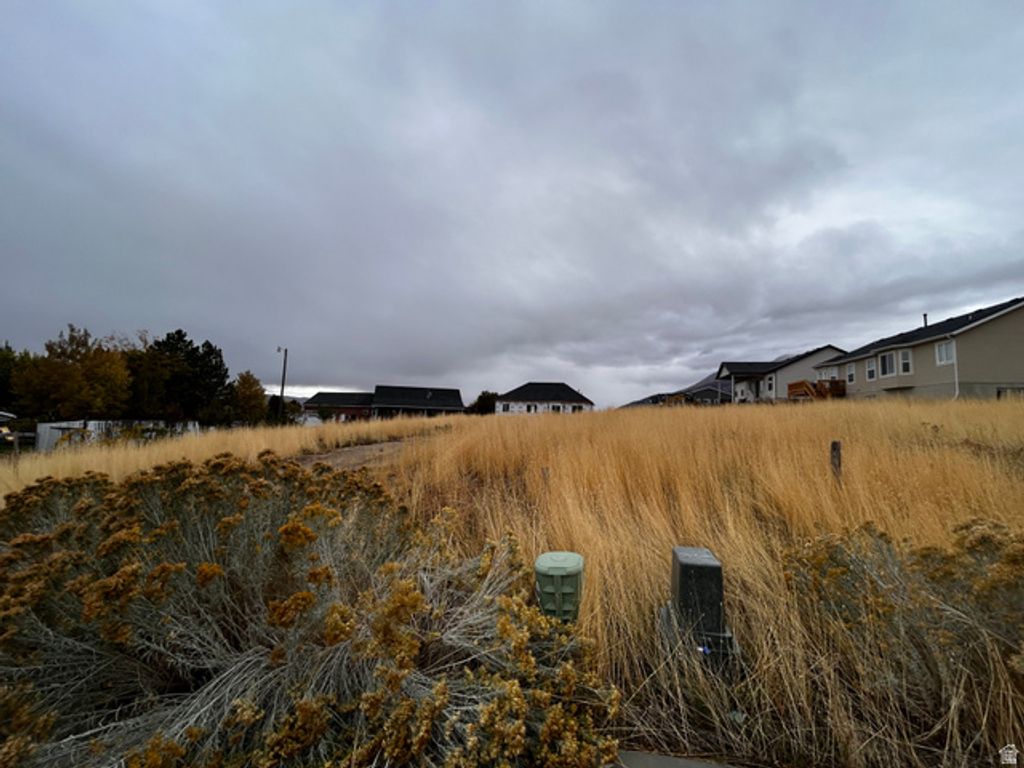 Image 2 of property listing at 549 E 570 S # 13, Nephi, UT 84648