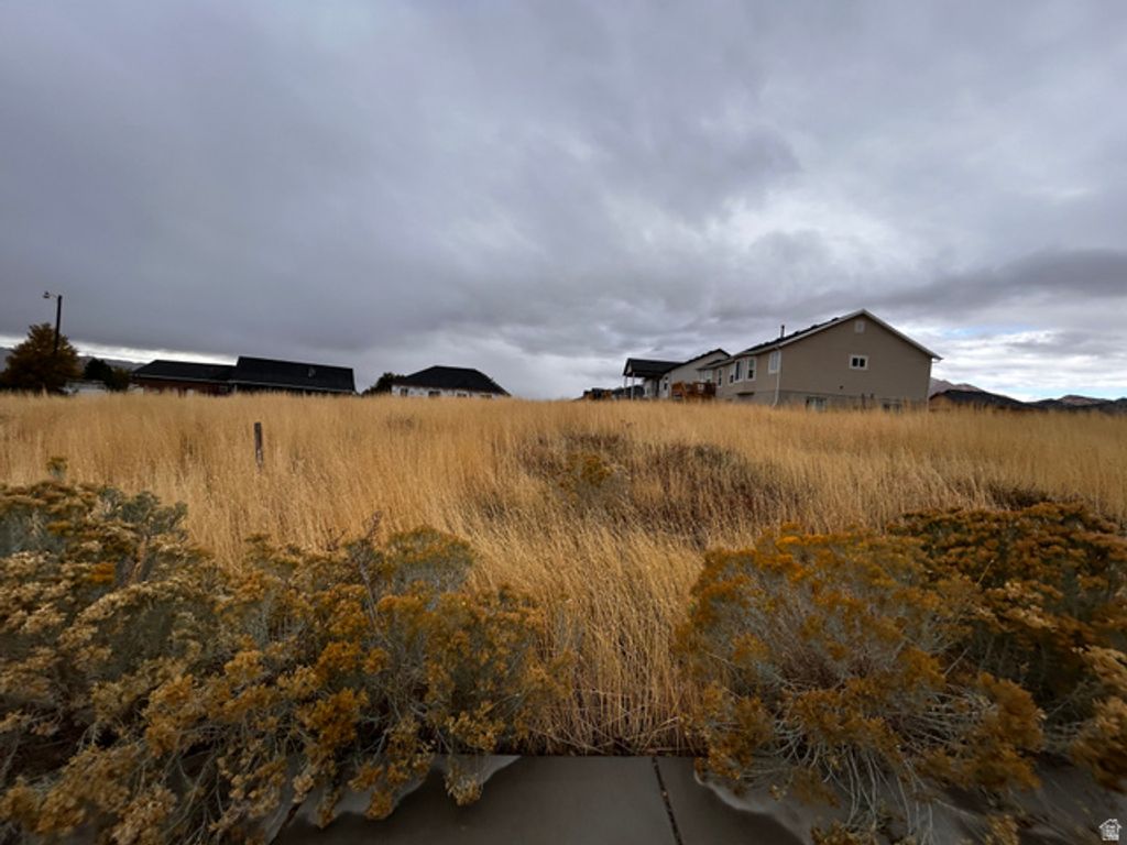 Image 4 of property listing at 549 E 570 S # 13, Nephi, UT 84648