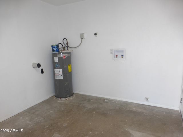 1539 W HUNTINGTON Drive, Tempe, AZ 85282