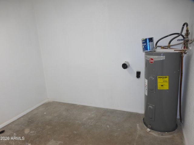 1539 W HUNTINGTON Drive, Tempe, AZ 85282
