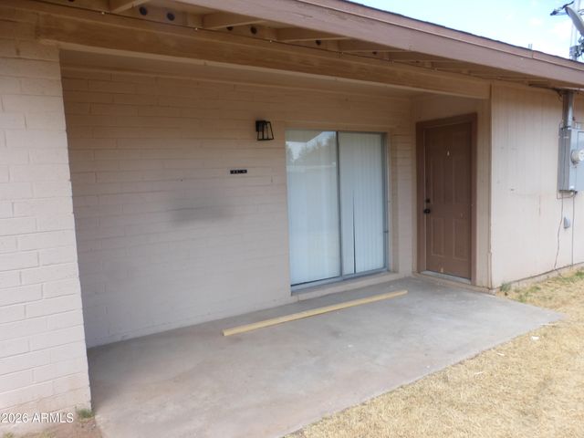 1539 W HUNTINGTON Drive, Tempe, AZ 85282