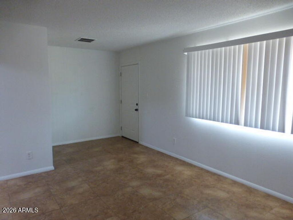1539 W HUNTINGTON Drive, Tempe, AZ 85282 — photo 5