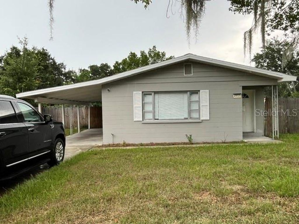 4915 POCAHONTAS LANE, Lakeland, FL 33810