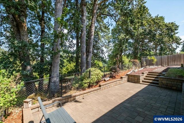 1292 Barnabas St NW, Salem, OR 97304