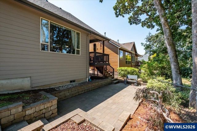 1292 Barnabas St NW, Salem, OR 97304