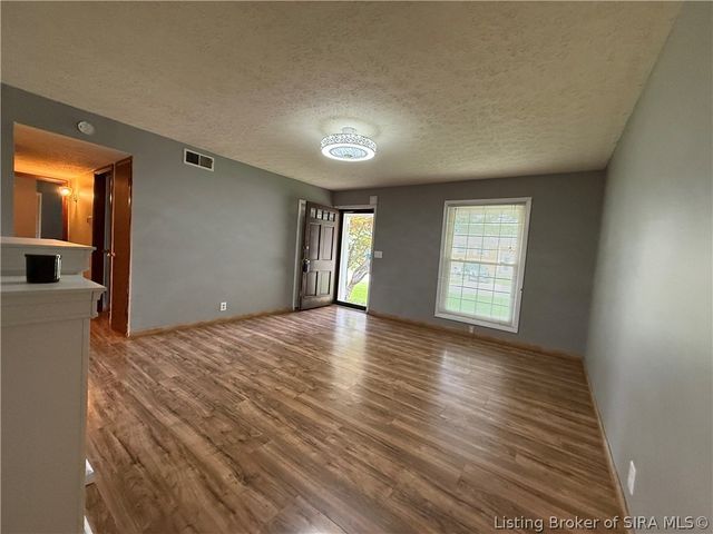 1103 Walford Drive, Jeffersonville, IN 47130