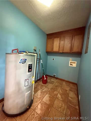 1103 Walford Drive, Jeffersonville, IN 47130