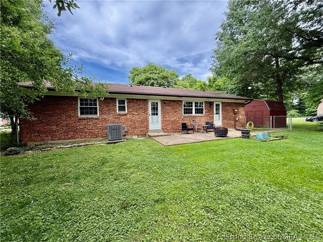 1103 Walford Drive, Jeffersonville, IN 47130