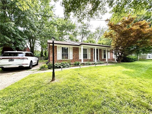 1103 Walford Drive, Jeffersonville, IN 47130