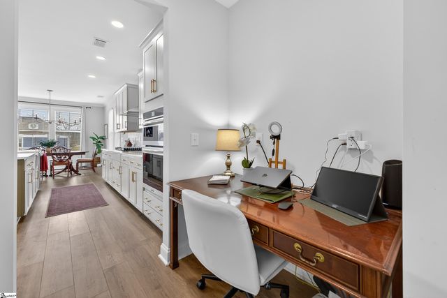 513 Lewes Avenue, Simpsonville, SC 29681