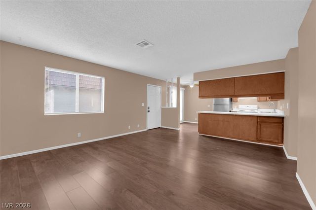 4300 North Lamont Street 251, Las Vegas, NV 89115