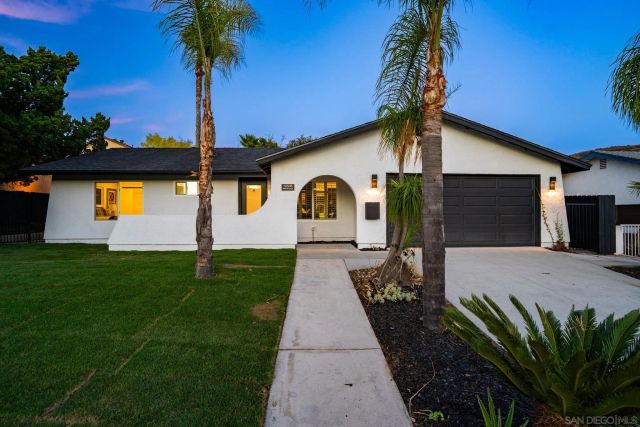 12505 Mustang Dr, Poway, CA 92064