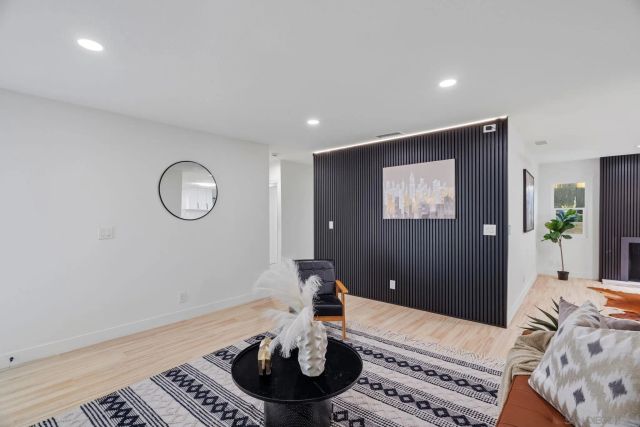 12505 Mustang Dr, Poway, CA 92064