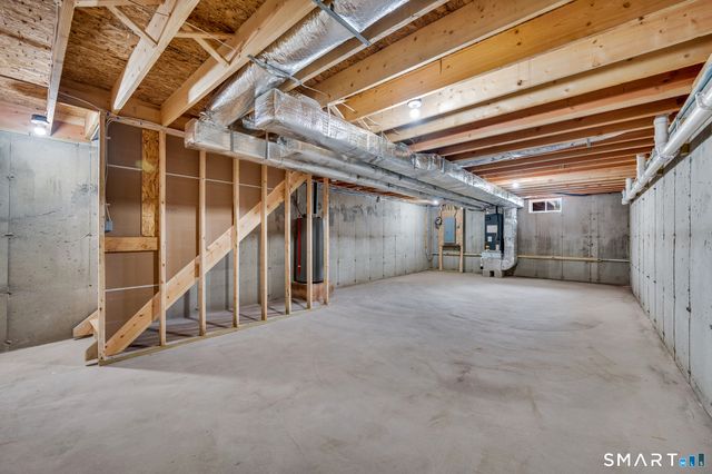 88 Woodhouse Avenue 3, Wallingford, CT 06492