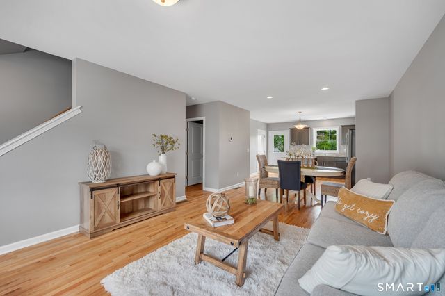 88 Woodhouse Avenue 3, Wallingford, CT 06492