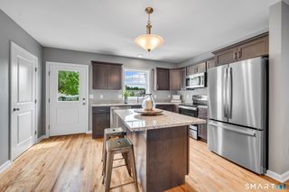 88 Woodhouse Avenue 3, Wallingford, CT 06492