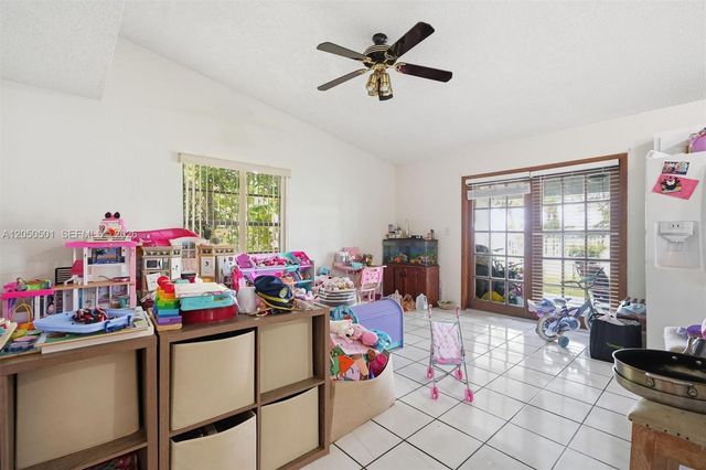 4531 SW 146th Ct, Miami, FL 33175