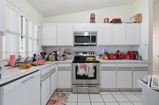 4531 SW 146th Ct, Miami, FL 33175