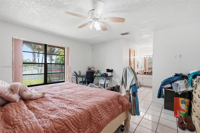 4531 SW 146th Ct, Miami, FL 33175