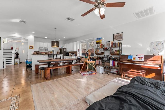 1047 Giberson WAY, Buda, TX 78610