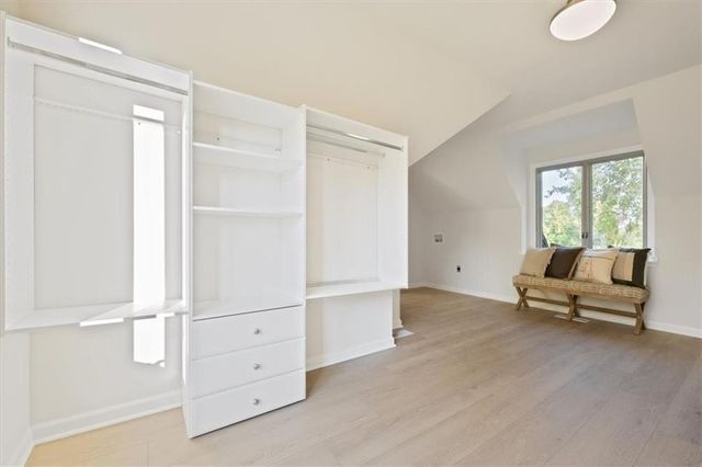 3680 W 194th Street, Stilwell, KS 66085