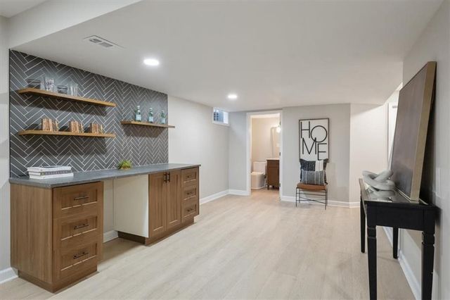 3680 W 194th Street, Stilwell, KS 66085